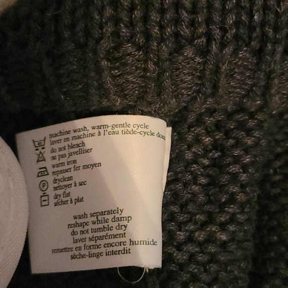 Laura Ashley Chunky Knit Turtleneck - size L - Picture 8 of 8